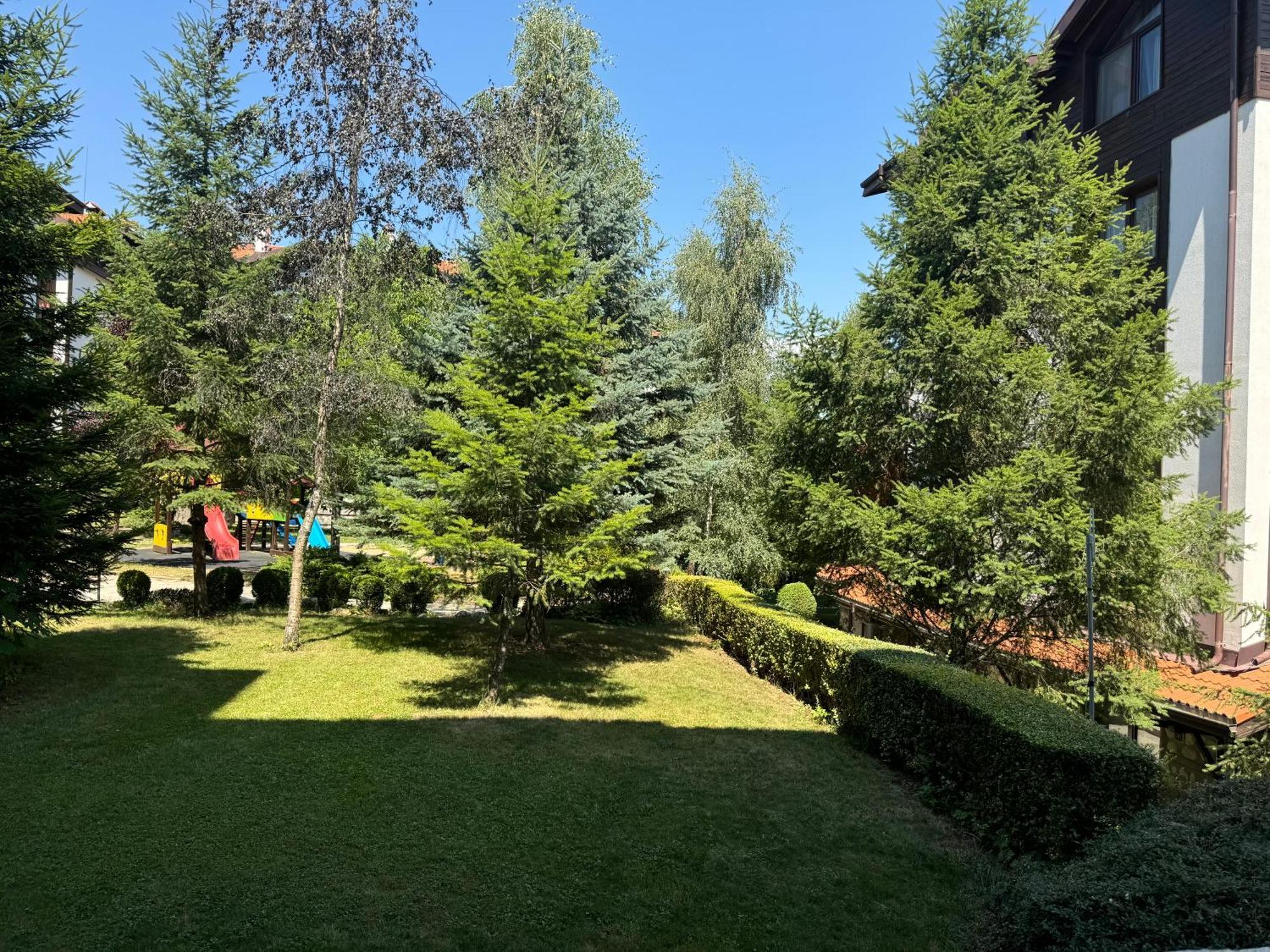 2-Bedroom, 2-Bathroom With Fireplace And Garden At Winslow Infinity Bansko Buitenkant foto