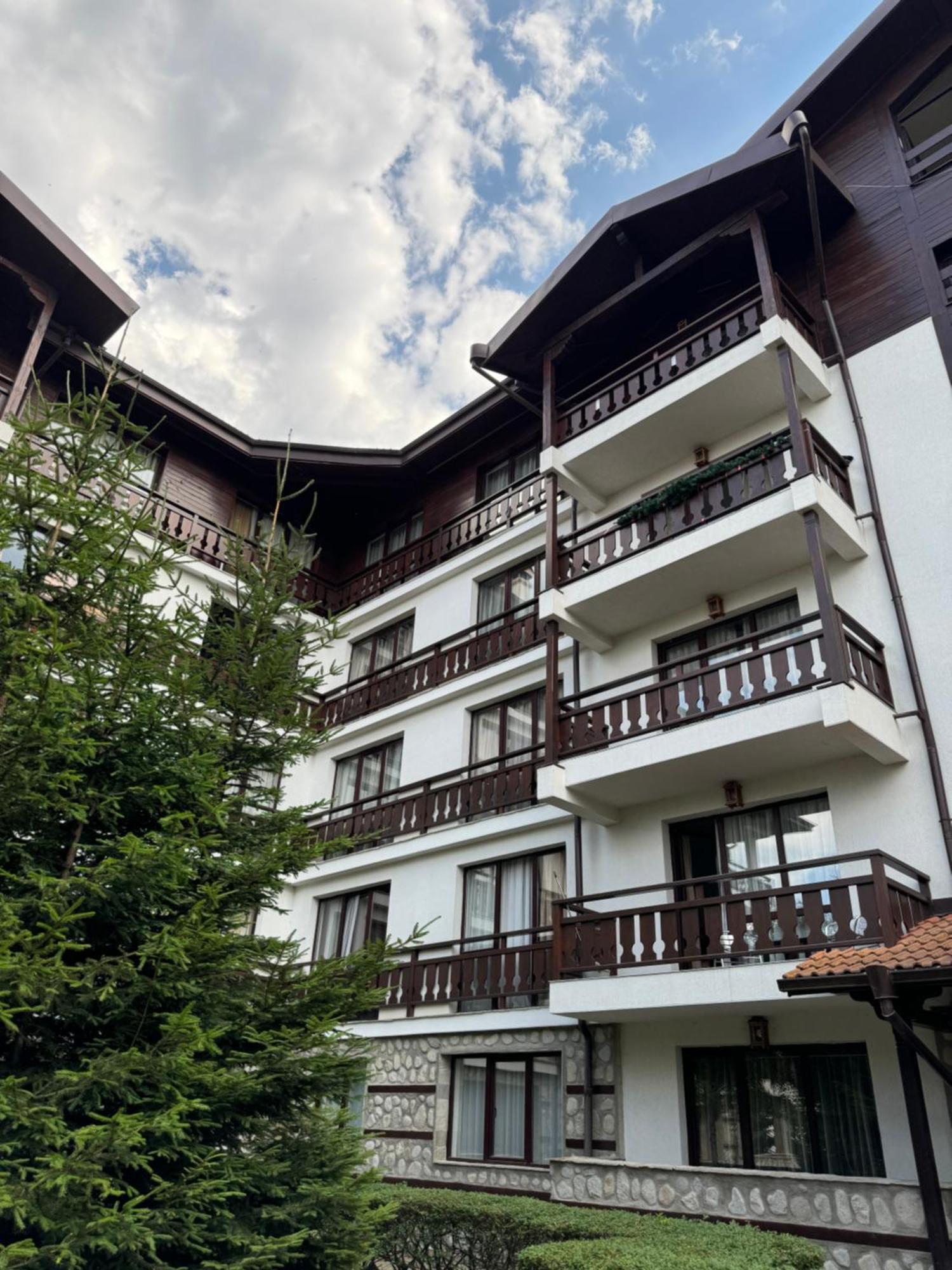 2-Bedroom, 2-Bathroom With Fireplace And Garden At Winslow Infinity Bansko Buitenkant foto
