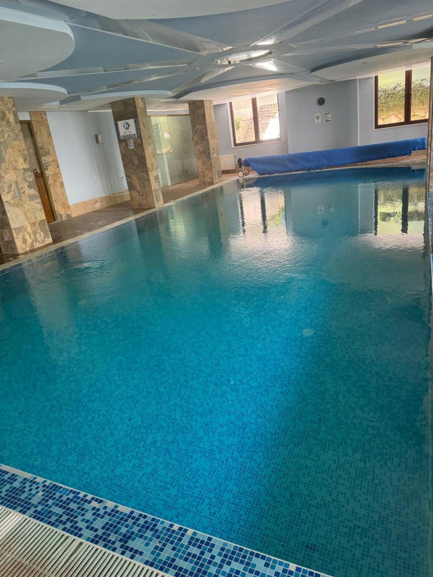 2-Bedroom, 2-Bathroom With Fireplace And Garden At Winslow Infinity Bansko Buitenkant foto